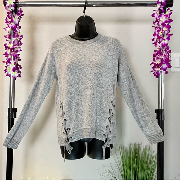 Pink Rose Sweaters - Pink Rose Gray Super Soft Crew Neck Longsleeve Drop Shoulder Style Sweater M